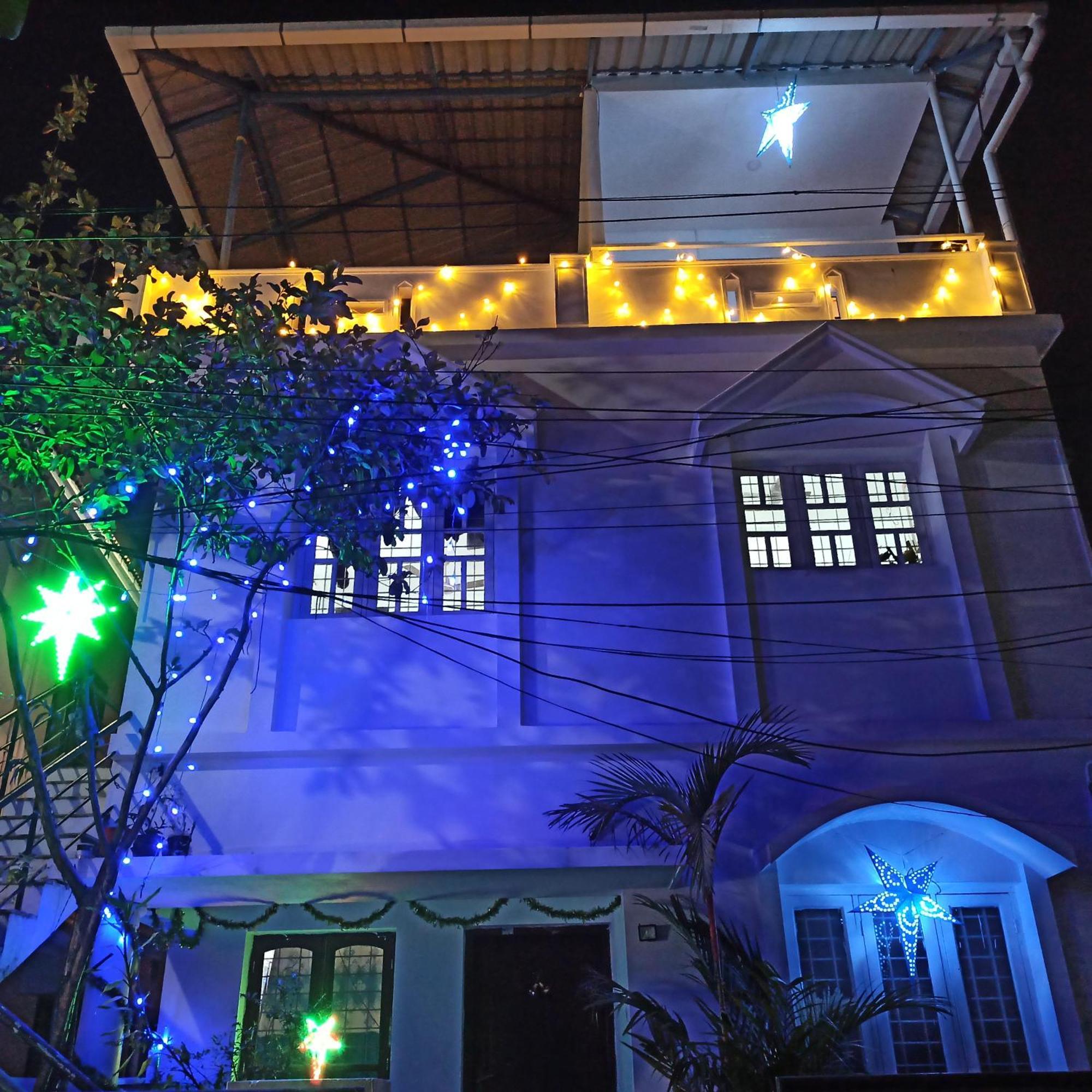 Bethesda Inn Kochi Exterior photo