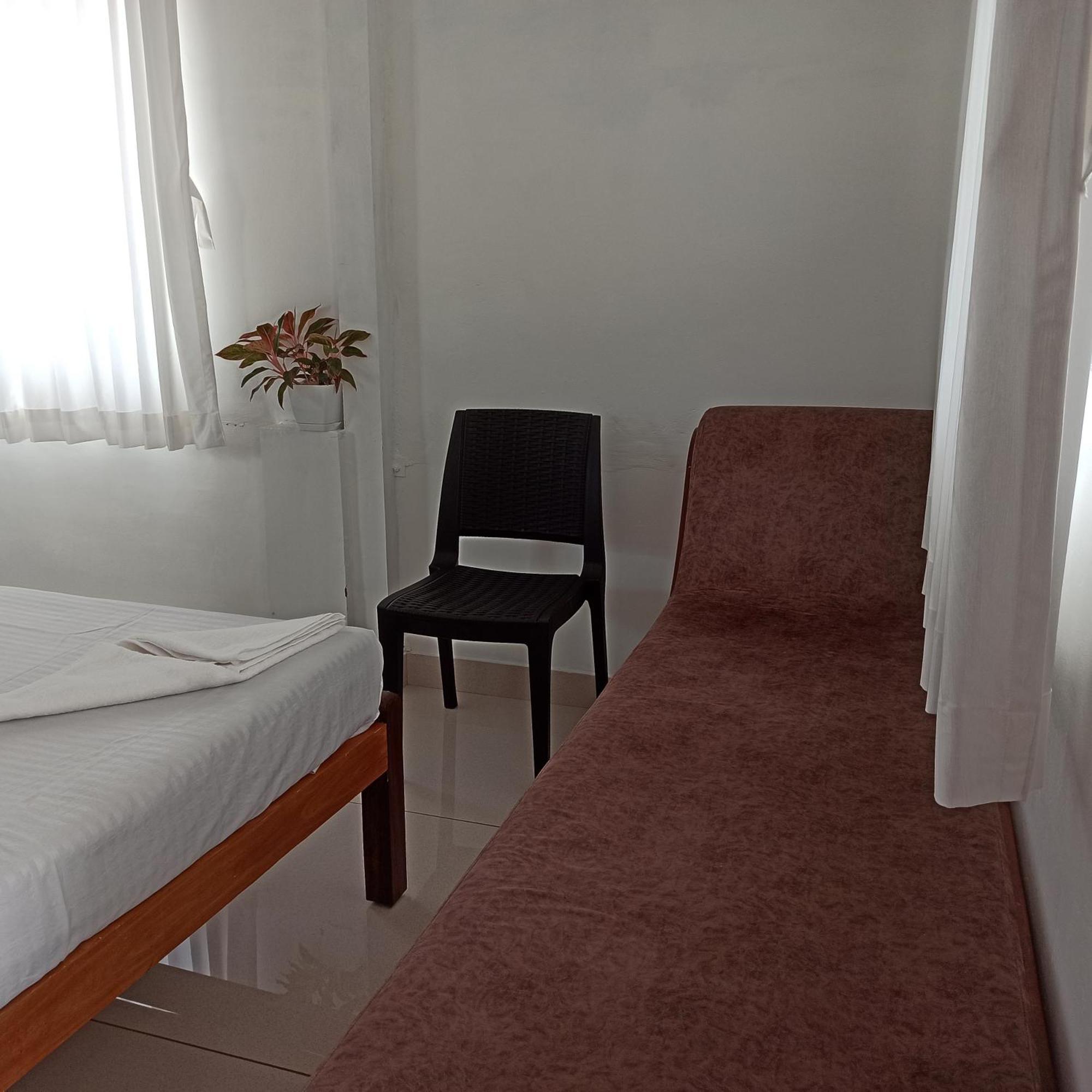 Bethesda Inn Kochi Exterior photo