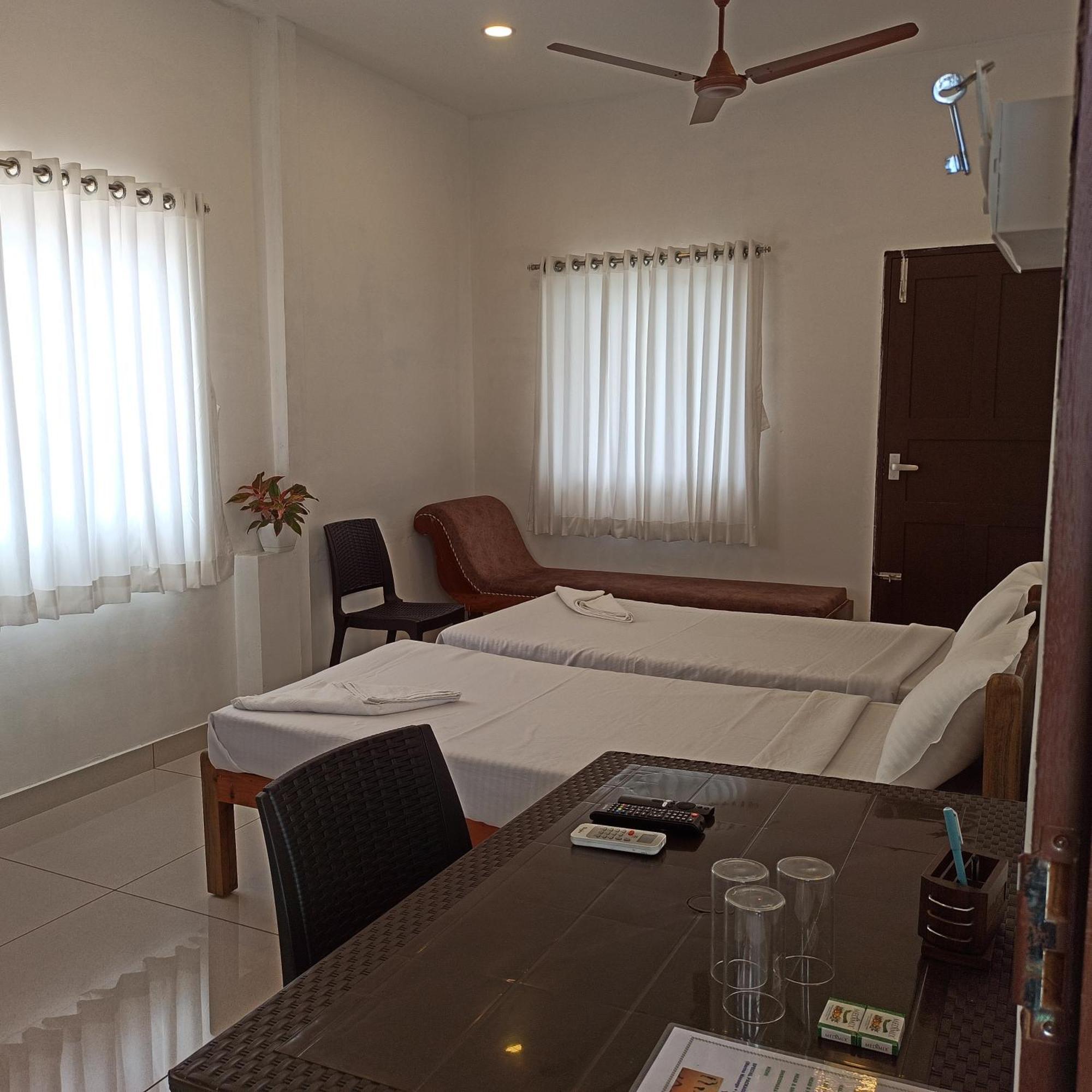 Bethesda Inn Kochi Exterior photo