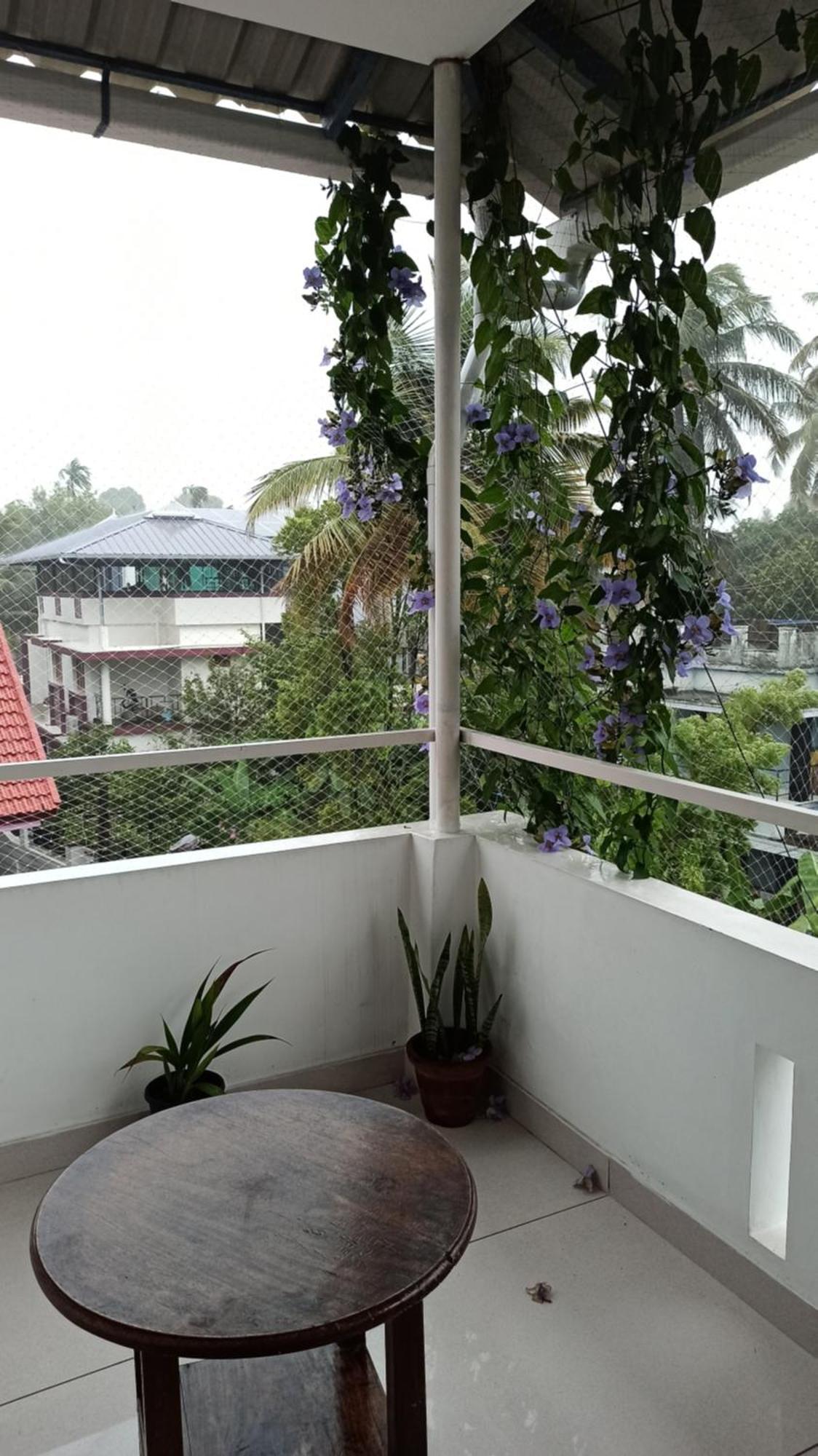 Bethesda Inn Kochi Exterior photo